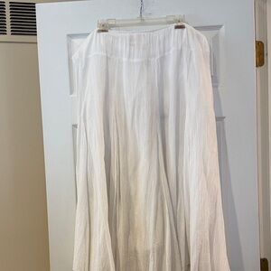 Ruby Rd. Flowing White Maxi Skirt